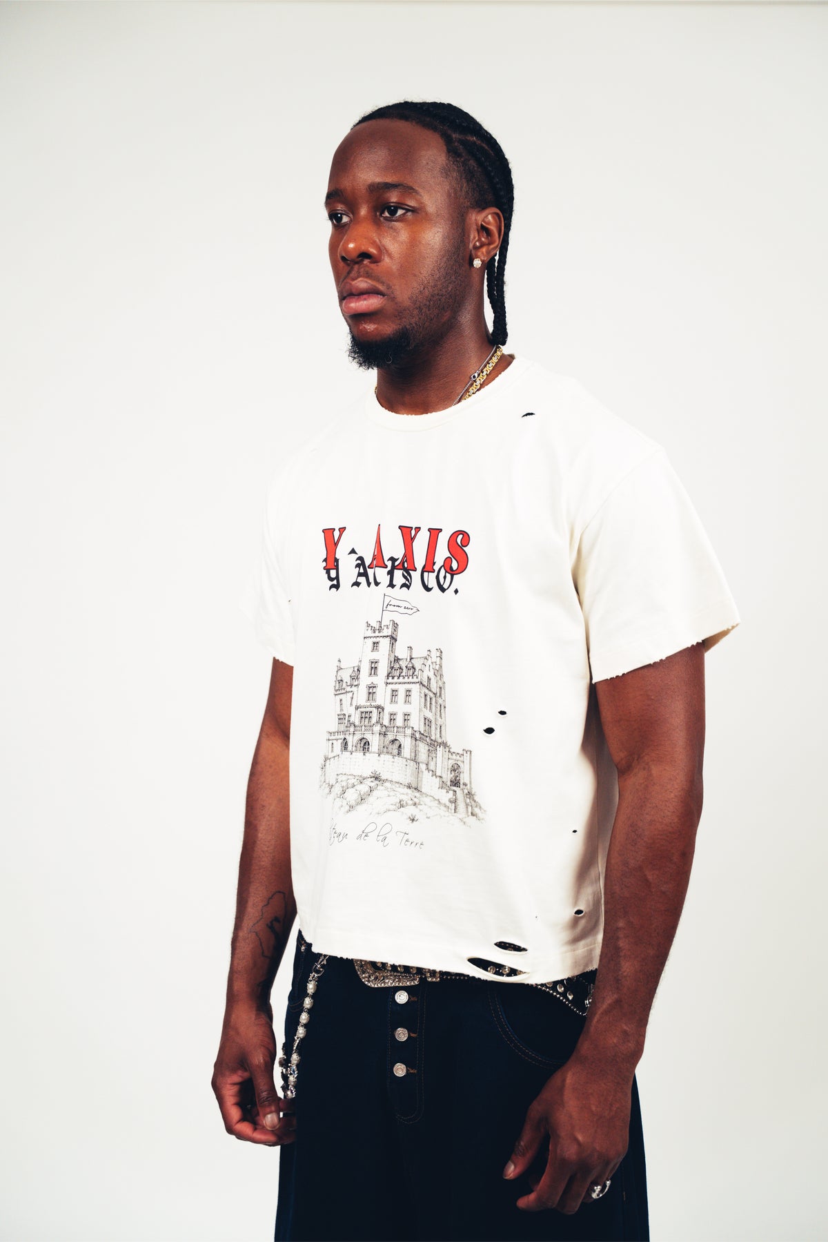 Y-Axis Distressed Château T-Shirt